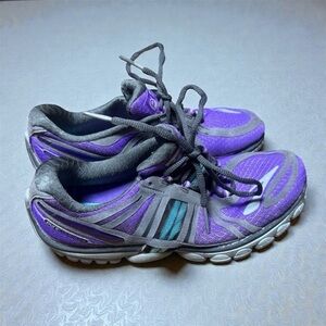 Brooks Pure Cadence 2